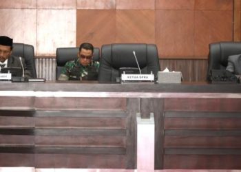 Asisten I Sekda Hadiri Paripurna DPRA Soal Persetujuan Penetapan Rancangan Qanun Usul Inisiatif DPR Aceh