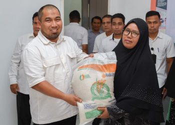 Pj Bupati Aceh Besar Launching Penyaluran Bantuan Cadangan Pemerintah Tahun 2023