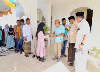 Ribuan Masyarakat Datang Bersilaturrahmi ke Meuligoe Bupati Aceh Besar