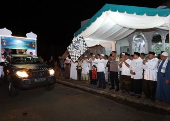 Pj Bupati Aceh Besar Lepas Pawai Takbir di Kota Jantho