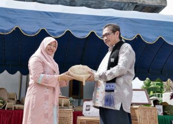 Dekranas Aceh Lakukan Penilaian Gampong Kerajinan Bili Droe Aceh Besar