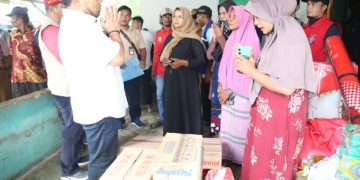 Pj Bupati Antat Bantuan, Korban Kebakaran Lamreung Darul Imarah Ucapkan Terima Kasih