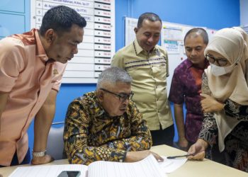 Sekda Aceh Bersama Anggota Komisi V DPRA Pantau Pelayanan RSUDZA