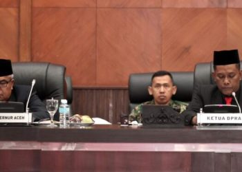 Sekda Aceh Hadiri Paripurna DPRA Soal Pertanggungjawaban Pelaksanaan APBA 2022