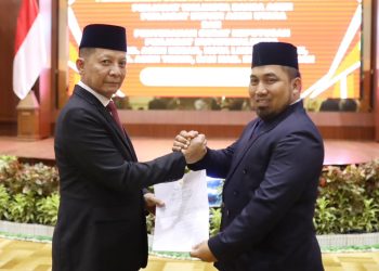 Muhammad Iswanto Terima SK Perpanjangan Masa Jabatan sebagai Pj Bupati Aceh Besar