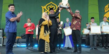 Sekda Tutup PKA-8, Aceh Selatan Juara Umum