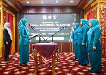 Ayu Marzuki Lantik Tiga Ketua TP PKK  dan Bunda PAUD Kabupaten