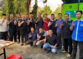Komunitas  KIGIF santuni puluhan Anak Yatim