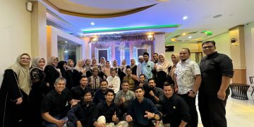 Mahasiswa Magister Ilmu Administrasi Buka Puasa Bersama Rektor Unida