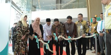 Ketua TP PKK Aceh Hadiri Soft Opening Gedung Landmark BSI
