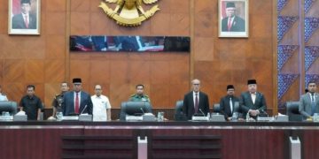 Wakil Ketua DPRA Buka Masa Persidangan I Tahun 2024 dan Pimpin Paripurna PAW Dua Anggota DPR Aceh