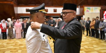 Pj Gubernur Aceh Lantik Azhari Sebagai Pj Wali Kota Subulussalam