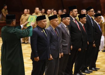 Lantik Tujuh Kepala SKPA, Pj Sekda Ingatkan Percepatan Realisasi APBA