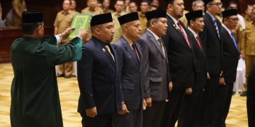 Lantik Tujuh Kepala SKPA, Pj Sekda Ingatkan Percepatan Realisasi APBA