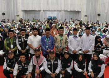 Pj Sekda Sambut Kepulangan Jama’ah Haji Kloter 1 Aceh