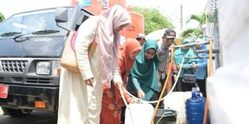 TP-PKK Aceh dan Aceh Besar Salurkan Bantuan Air Bersih dan Tandon untuk Warga Terdampak Kekeringan
