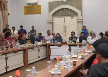 Plh Sekda Aceh Jamu Makan Malam Kontingen Woodball PON XXI Aceh-Sumut