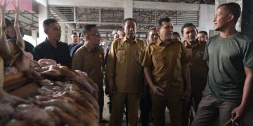 Wakil Gubernur Fadhlullah Tinjau Aktivitas Pasar Menjelang Ramadan di Banda Aceh