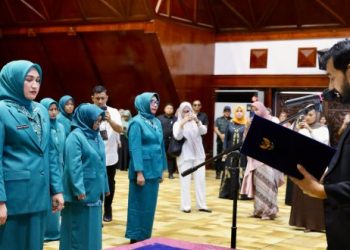 Gubernur Kukuhkan Pengurus Tim Penggerak PKK Aceh, Dorong Pemberdayaan Keluarga dan Kesejahteraan Masyarakat