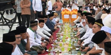 Wakil Gubernur bersama Bupati/Wali Kota Ikuti Kegiatan Buka Puasa Bersama di Masjid Raya Baiturrahman