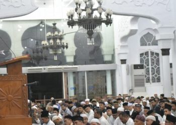 Bertepatan Malam Nuzulul Qur’an, Mualem Launching Instruksi Gubernur untuk Wajibkan ASN dan Masyarakat Shalat Fardhu Berjamaah