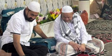 Gubernur Aceh Silaturahmi ke Abu Paya Pasi dan Waled Lapang di Momen Idul Fitri