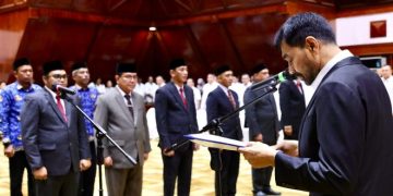 Lantik Kepala SKPA, Gubernur Mualem Ingatkan Percepatan Serapan Anggaran