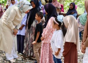 Ketua PKK Hibur Yatim dan Jemput Aspirasi Warga di Aceh Utara