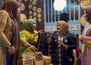 Ketua Dekranasda Nasional Kunjungi Stan Aceh di Inacraft 2025, Apresiasi Keragaman Kerajinan