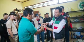 Touring Gunakan Sepmor, Wagub Kunjungi Lokasi Budidaya Nilam di Lhoong