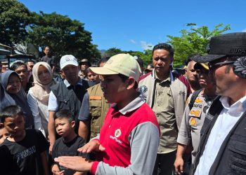 Wagub Fadhlullah Kunjungi Masyarakat Terdampak Banjir di Takengon