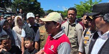 Wagub Fadhlullah Kunjungi Masyarakat Terdampak Banjir di Takengon