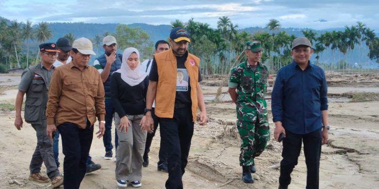 Mualem Tinjau Dampak Banjir Bandang di Aceh Tenggara dan Gayo Lues