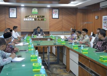 ‎Sekda Aceh Pimpin Rapat Bersama KPI Aceh Bahas Kondisi Media Sosial ‎