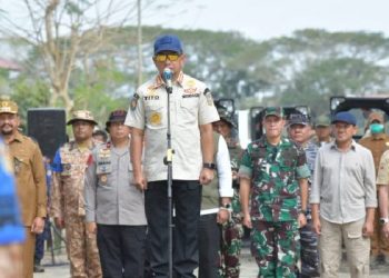 Wagub Dampingi Mendagri Ikuti Apel Pemulangan Satgas Kemendagri Gelombang I di Aceh Tamiang