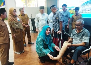 36 Mustahik Terima Bantuan Kaki Palsu dari Baitul Mal Aceh, Total Bantuan Capai Rp600 juta
