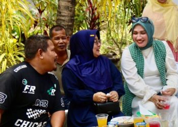Ketika Istri Gubernur Aceh Bernostalgia Dengan Bang Ucok