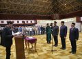 Mualem Lantik Tiga Kepala SKPA, Tekankan Percepatan Kinerja dan Serapan Anggaran