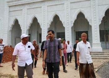 Kisah Mualem Membangun Masjid di Kampung Halaman Aceh Utara