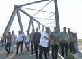 Wagub Aceh Tinjau Jalan IJD PUPR di Kembang Tanjong, Dorong Penyempurnaan Infrastruktur