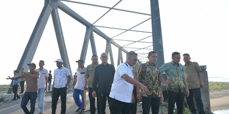 Wagub Aceh Tinjau Jalan IJD PUPR di Kembang Tanjong, Dorong Penyempurnaan Infrastruktur
