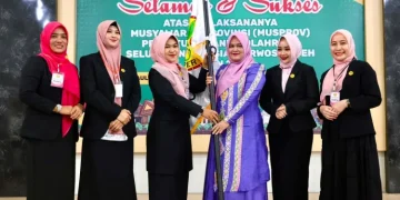 Mukarramah Fadhlullah Terpilih Aklamasi Pimpin PERWOSI Aceh Periode 2026–2030