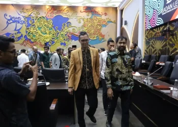 Gubernur Aceh Pantau Langsung Rapat Revisi UUPA di Badan Legislasi DPR RI