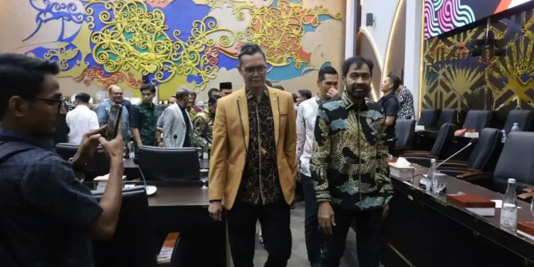 Gubernur Aceh Pantau Langsung Rapat Revisi UUPA di Badan Legislasi DPR RI