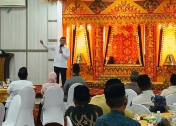 Silaturahmi Bersama Imam Masjid Raya Baiturrahman, Wagub Aceh Perkuat Sinergi dengan Ulama