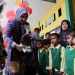 Kak Na dan Satu Cup Eskrim untuk Para Siswa Tangguh Bireuen