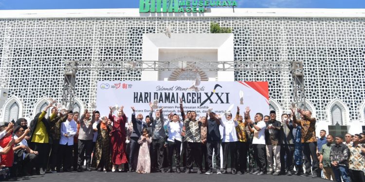 Wagub Fadhlullah : Tantangan Aceh Kini Memastikan Manfaat Perdamaian