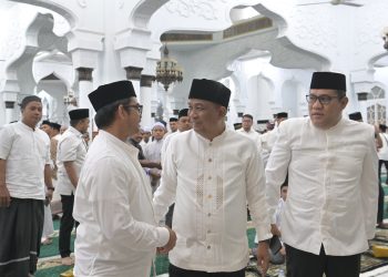 Plt. Sekda Hadiri Peringatan Maulid Nabi di Masjid Raya Baiturrahman